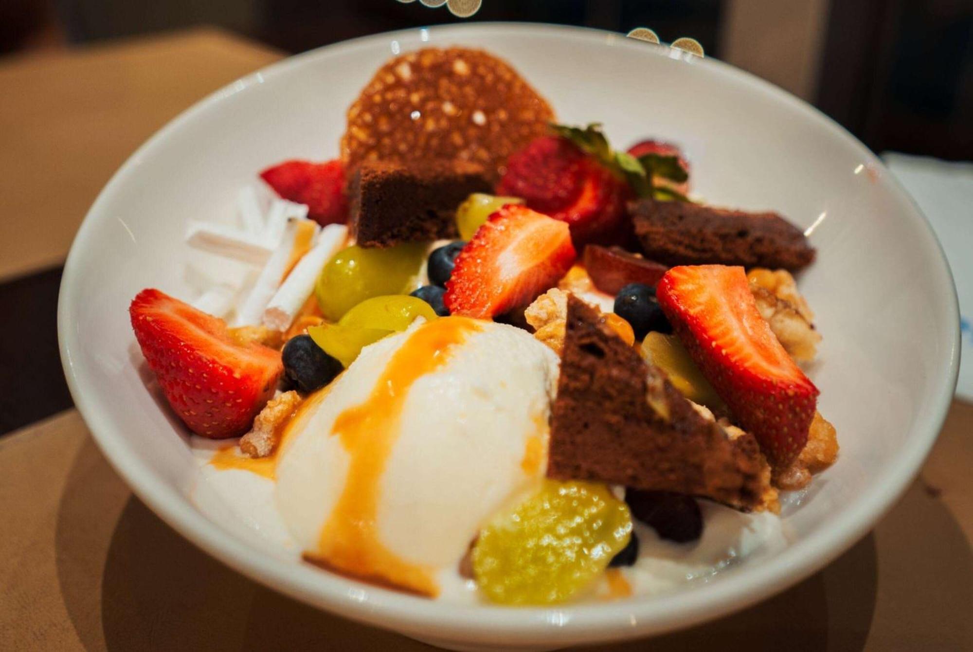 Wyndham Nordelta Tigre - Buenos Aires Hotel Exterior photo Fruit salad with yogurt